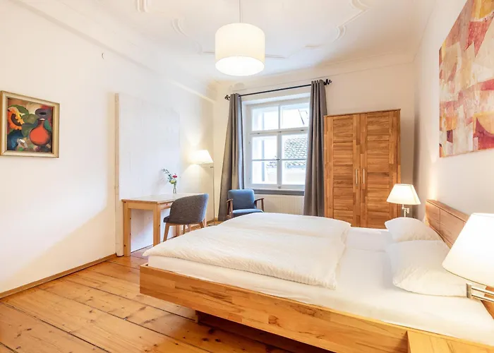 Pension Goldenes Schiff